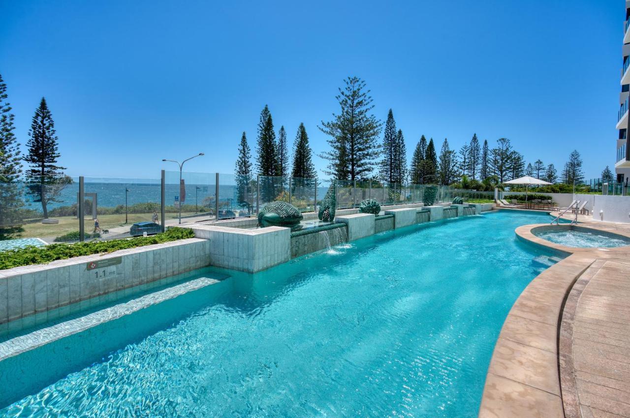 Oceans Mooloolaba Hotel Exterior photo