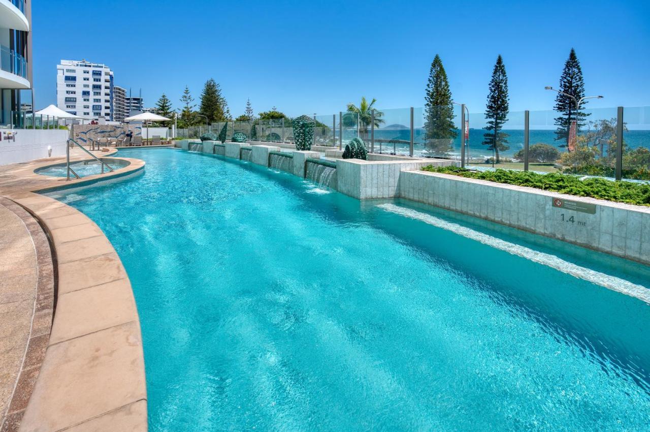 Oceans Mooloolaba Hotel Exterior photo