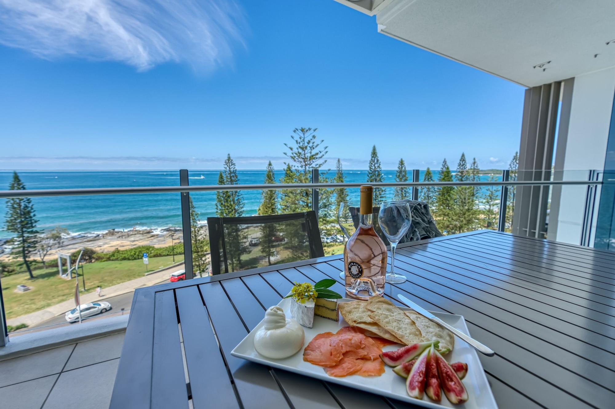 Oceans Mooloolaba Hotel Exterior photo